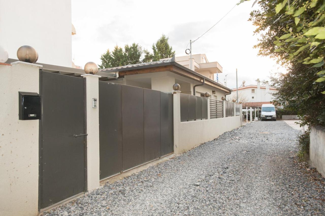 Villa Dolphin Peraía Esterno foto